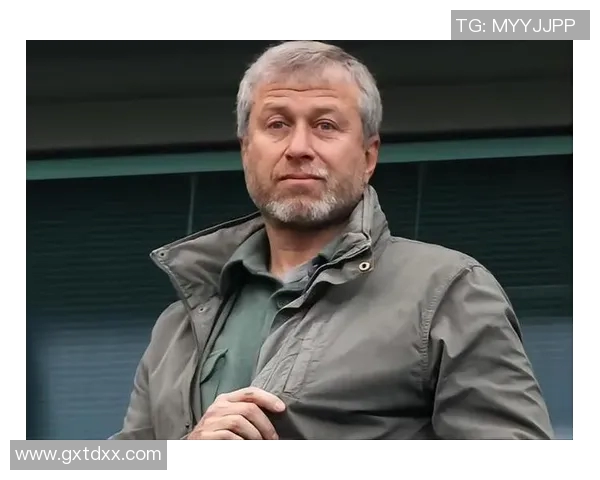 吕迪格的成长之路:从青涩小将到世界级后卫的蜕变与荣耀