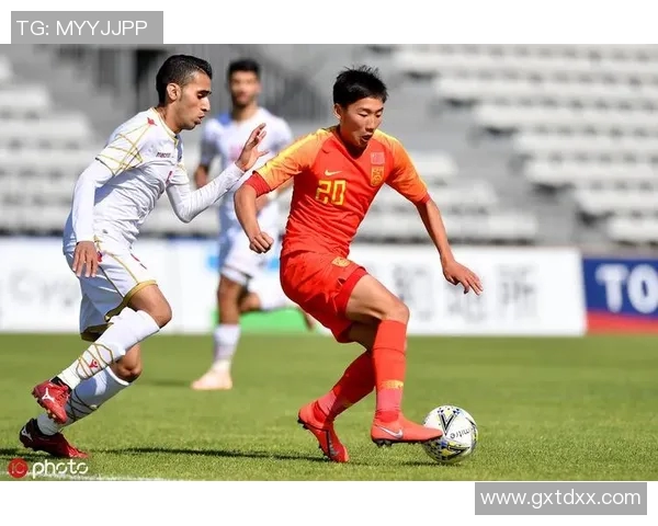 土伦杯激战中国队迎战巴林队力争小组赛首胜展现实力